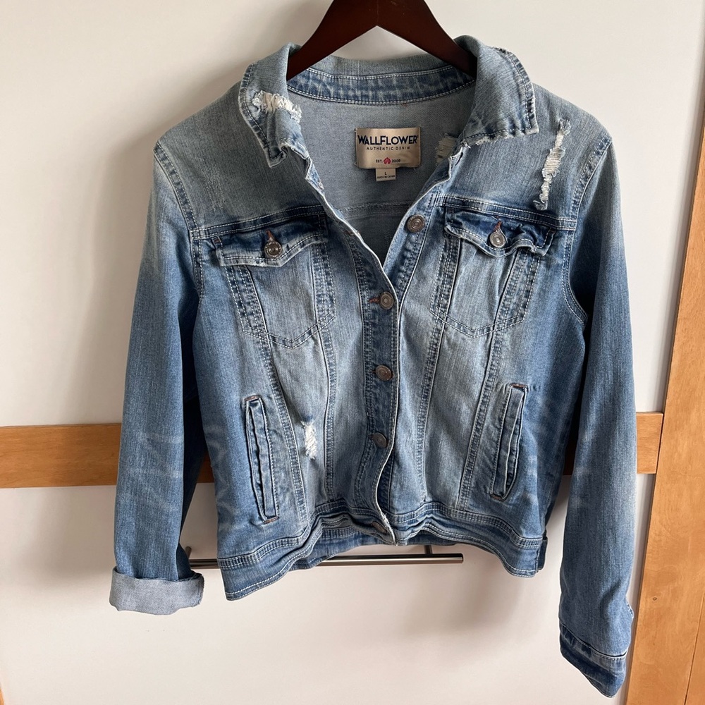 Demin jacket - Picture 2 of 3